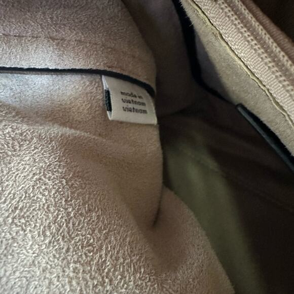 Kate Spade New York Black Leather Tote Bag - Picture 9 of 16